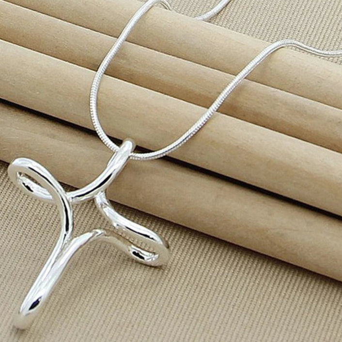 Colar Feminino Cruz Esterlina