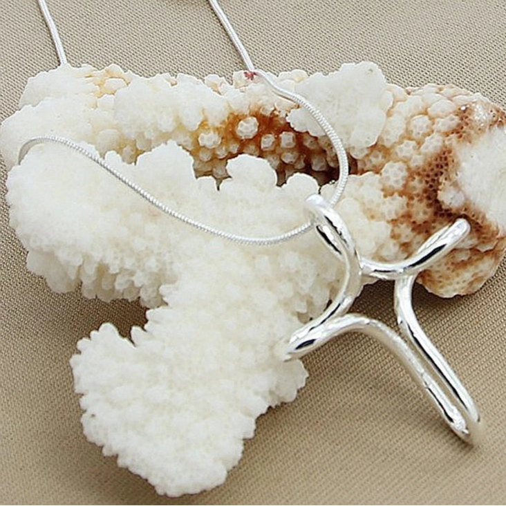 Colar Feminino Cruz Esterlina