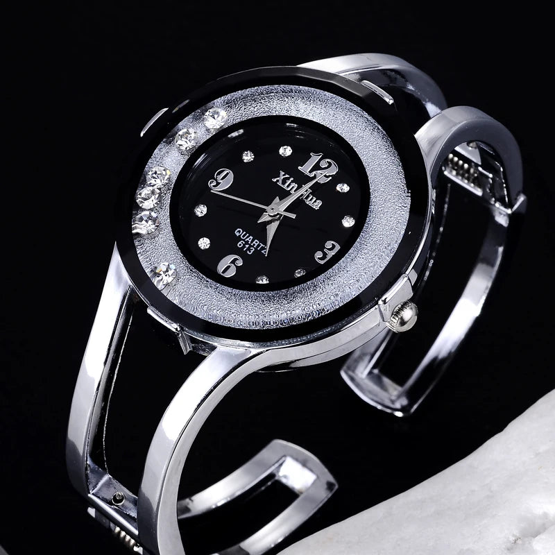 Relógio Bracelete Lux