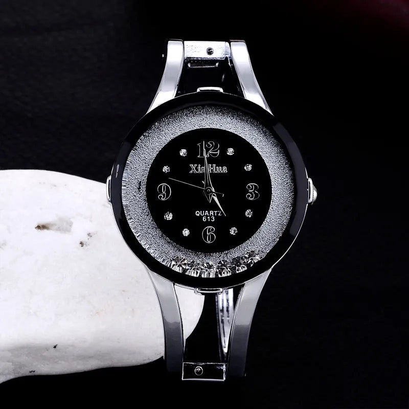 Relógio Bracelete Lux