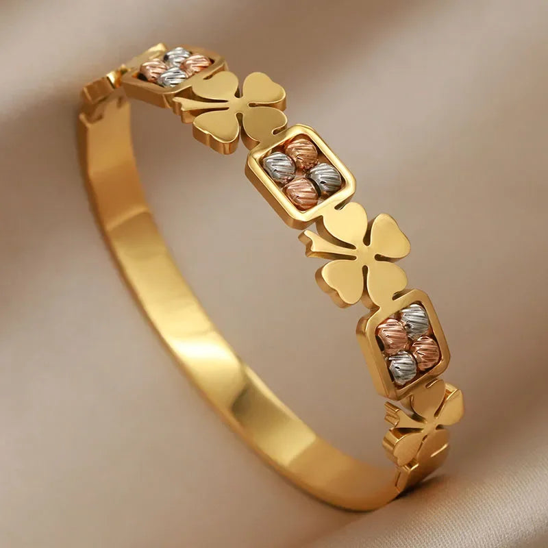Pulseiras Feminina Flor da Sorte