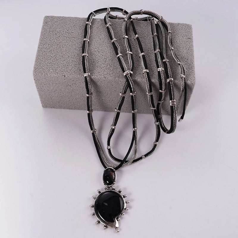 Colar Feminino Versátil e Estilo