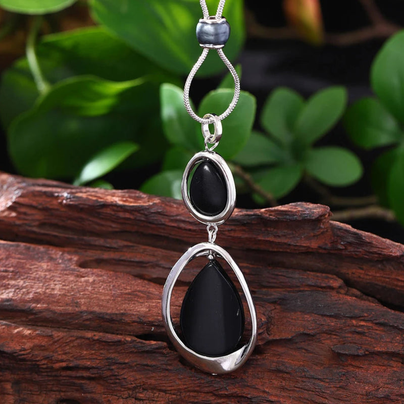 Colar Pedras Negras