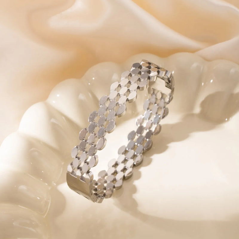 Pulseira Dourada em Aço Inoxidável com Zircônias