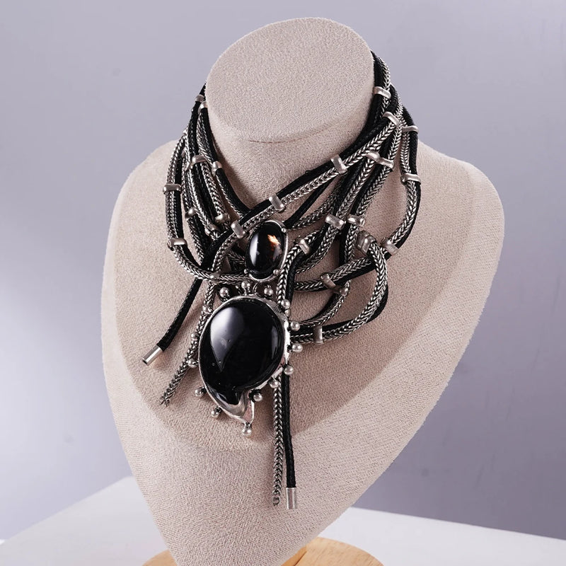 Colar Feminino Versátil e Estilo